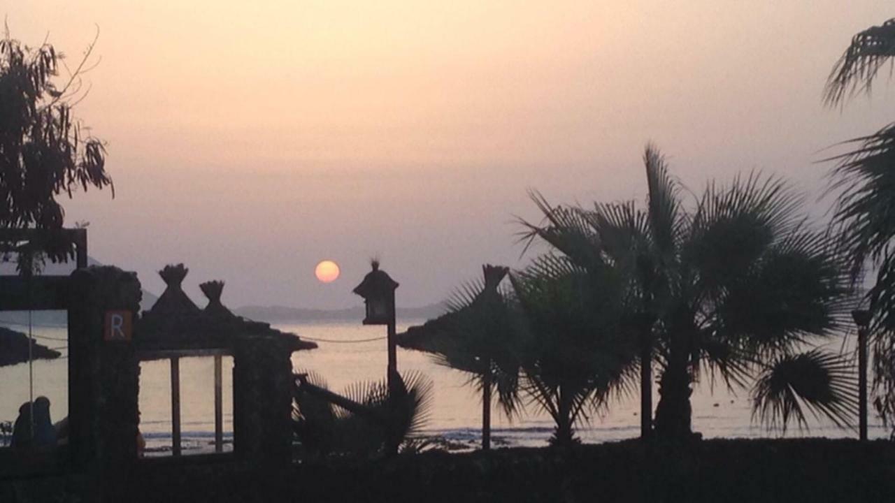 קורלחו Lima Waikiki Beach מראה חיצוני תמונה